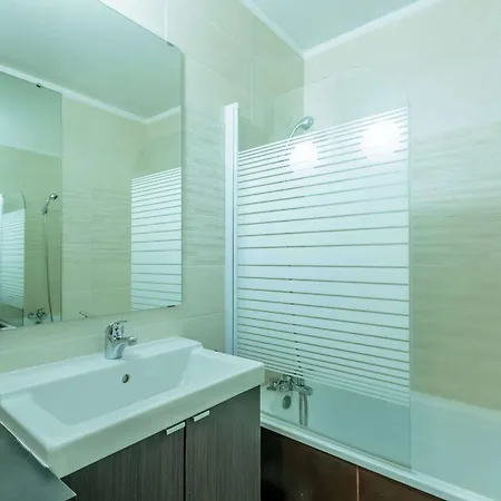 Apartment Renove Pour 6 Avec Balcon Et Casier A A Plagne Bellecote - Fr-1-351-108 La Plagne